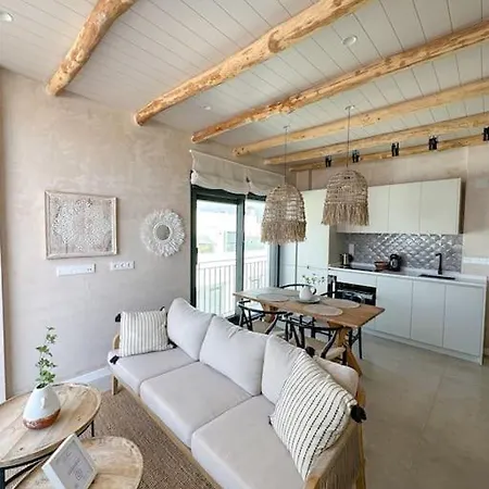 Atico Superior Con Terraza Vistas Jacuzzi Y Wifi - Poniente Penthouse Apartment *
