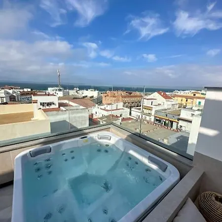 Atico Superior Con Terraza Vistas Jacuzzi Y Wifi - Poniente Penthouse Apartment *